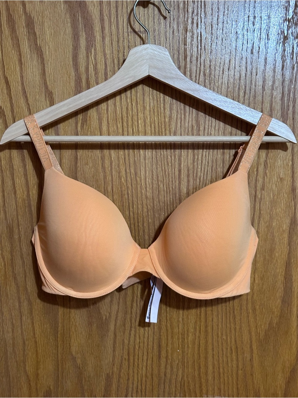 Victoria's Secret Peach Lightly Padded T-Shirt Bra sz‎ 36D